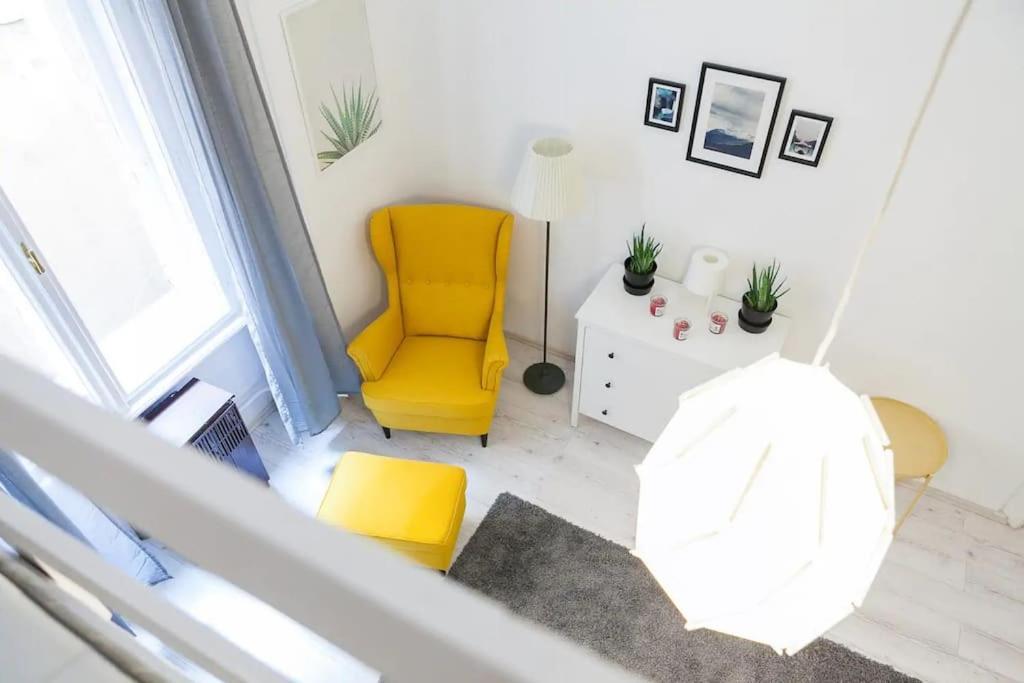 Central 30M2 A/C Apartment, 3 Min From Ny Cafe 布达佩斯 外观 照片