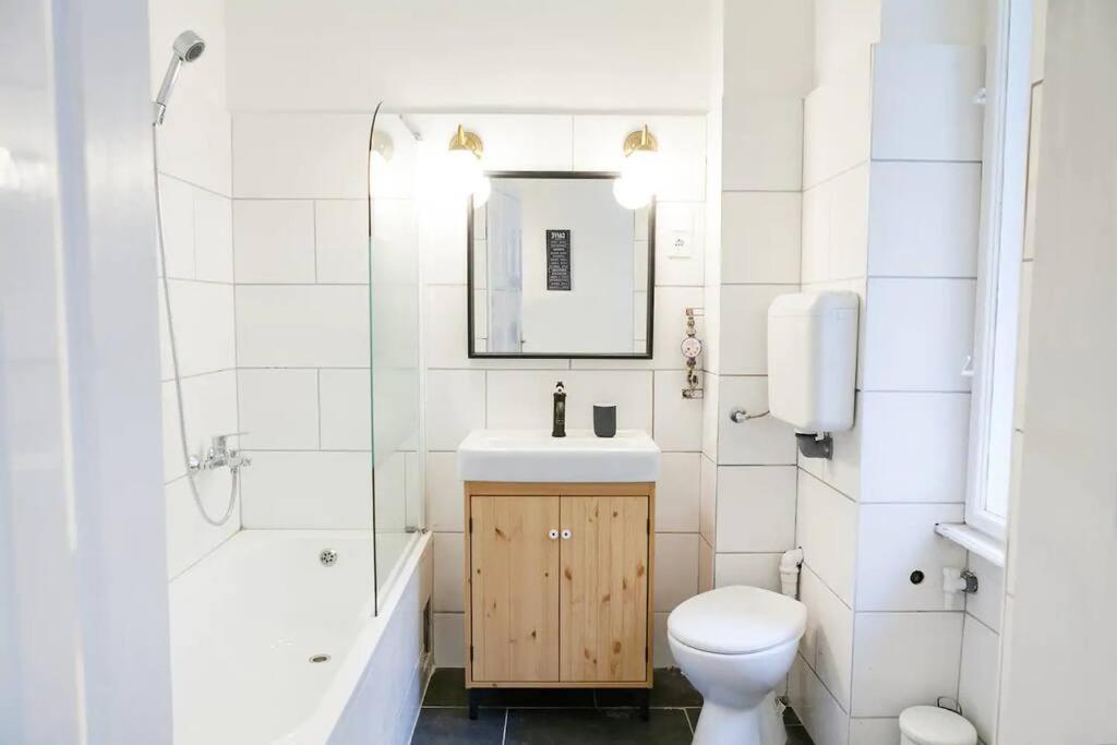 Central 30M2 A/C Apartment, 3 Min From Ny Cafe 布达佩斯 外观 照片